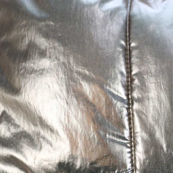 GOLD PUFFER JACKET - Picture 5 of 8